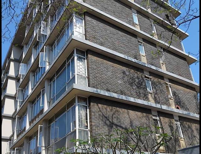 2 BEDROOM APARTMENT FOR SALE IN SUNNYSIDE